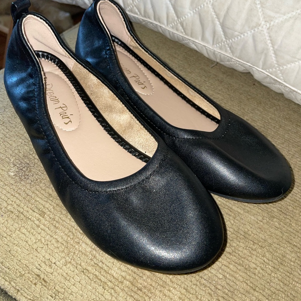 Black girls size 3 ballet flats shoes EUC!! Dream Pairs brand!